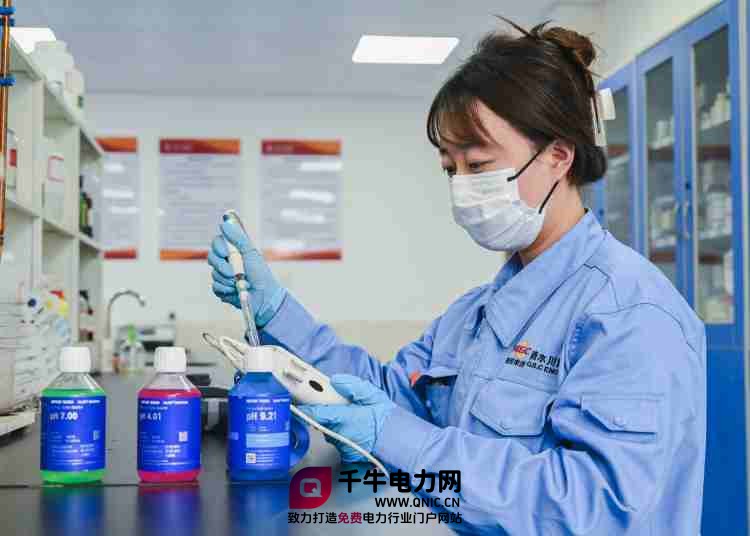 清水川能源圆满完成年度化验仪器校验工作_副本.jpg