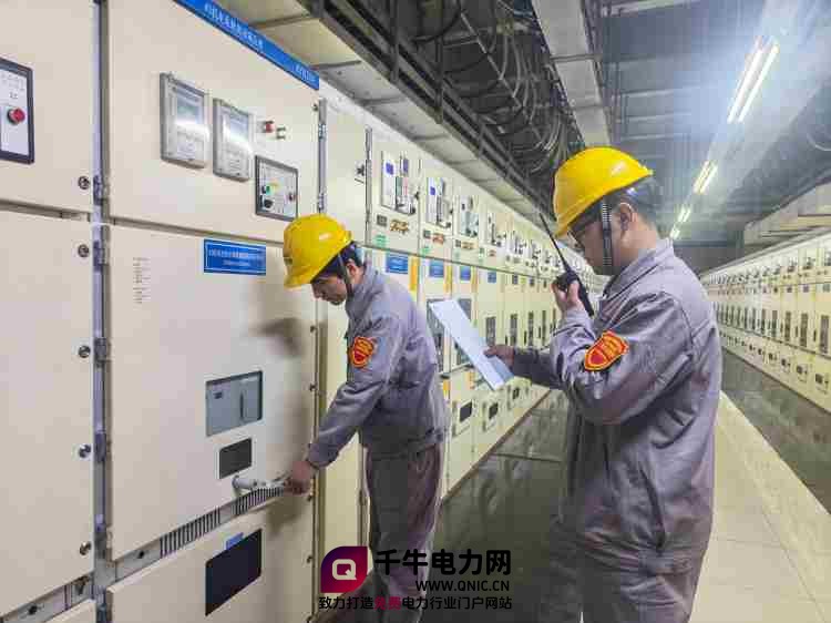 清水川能源以党建引领赋能A修实战练兵_副本.jpg